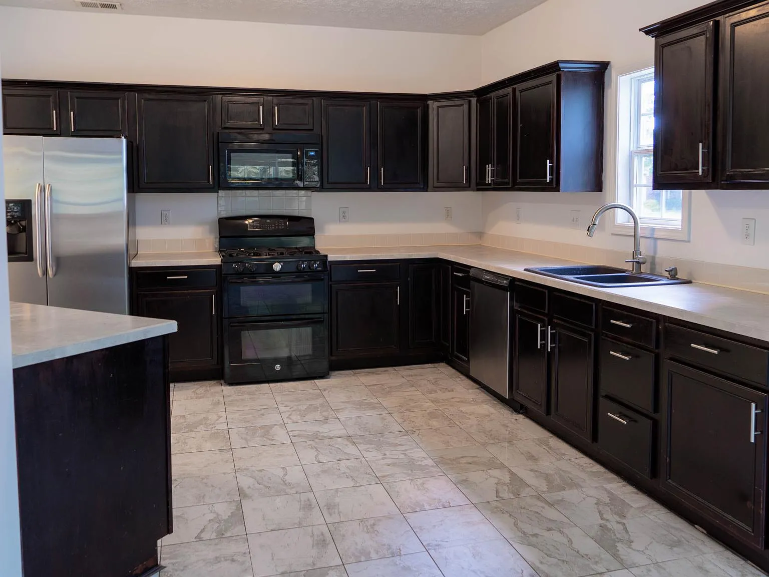 17523 Curry Branch Rd — Photo 2