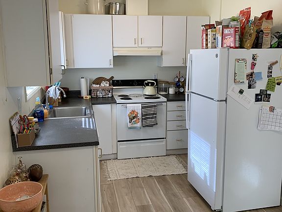 4th image of 330/350 W D St