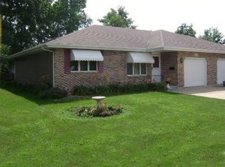 819 Horseshoe Dr, Joliet, IL 60435