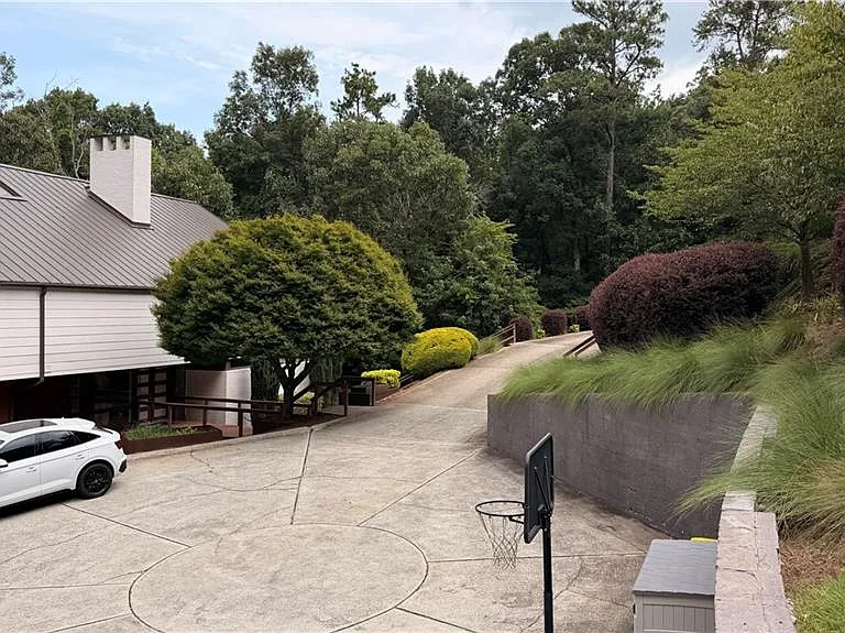 1685 Chevron Way — Photo 20