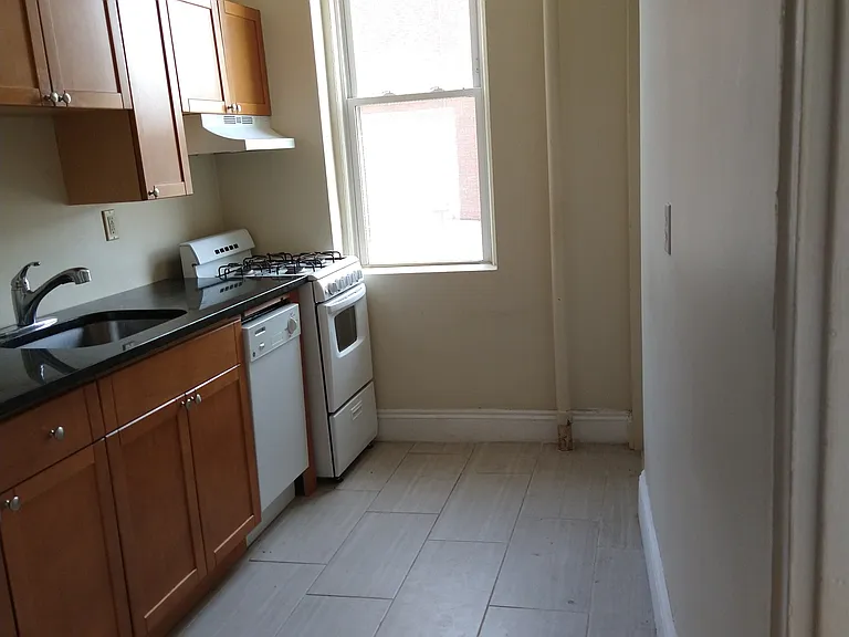 1185 Commonwealth Ave #7 — Photo 24