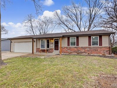 805 Saint Joseph Ave, O'Fallon, MO, 63366