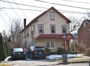 37 Columbia St, Poughkeepsie, NY 12601