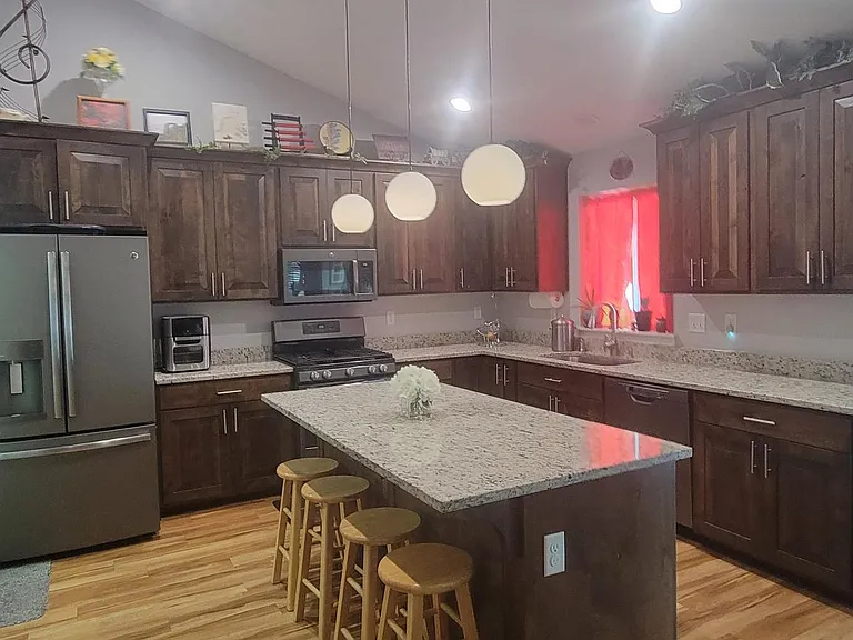 1519 S 620 W — Photo 15