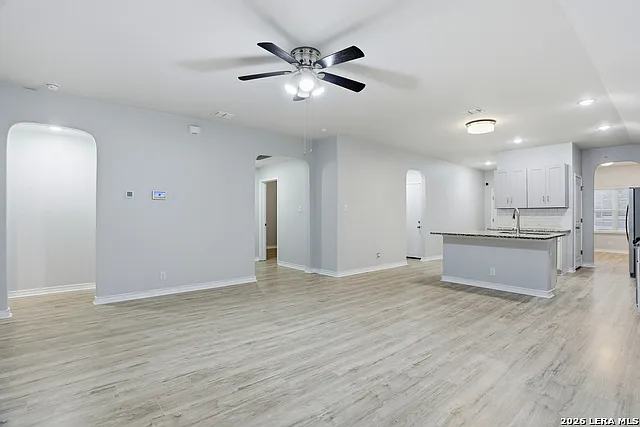 6034 Palmetto Way — Photo 10