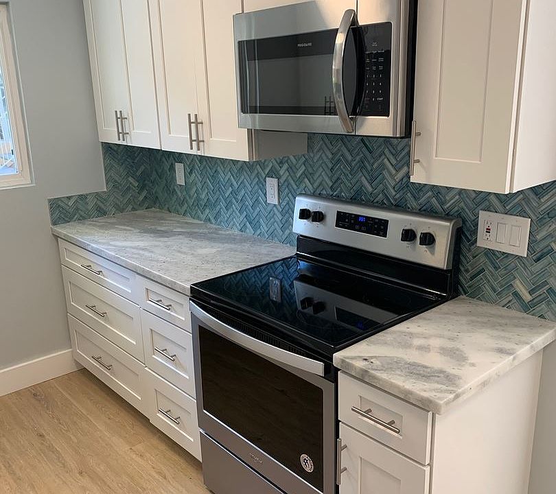 1st image of 4217 E 5th St APT 4