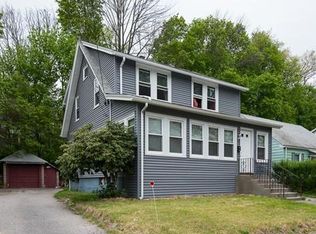 18 Varnum St, Worcester, MA 01603