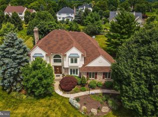4567 Canterbury Dr, Emmaus, PA