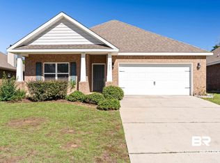 7825 Barrington Ln, Daphne, AL 36526