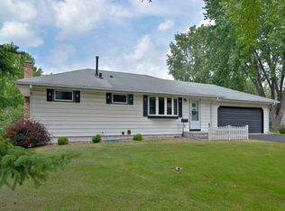 4000 W 113th St, Bloomington, MN 55437
