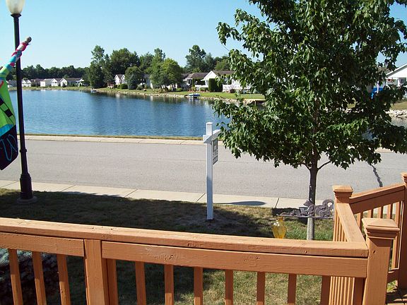 4th image of 526 Twin Lakes Dr