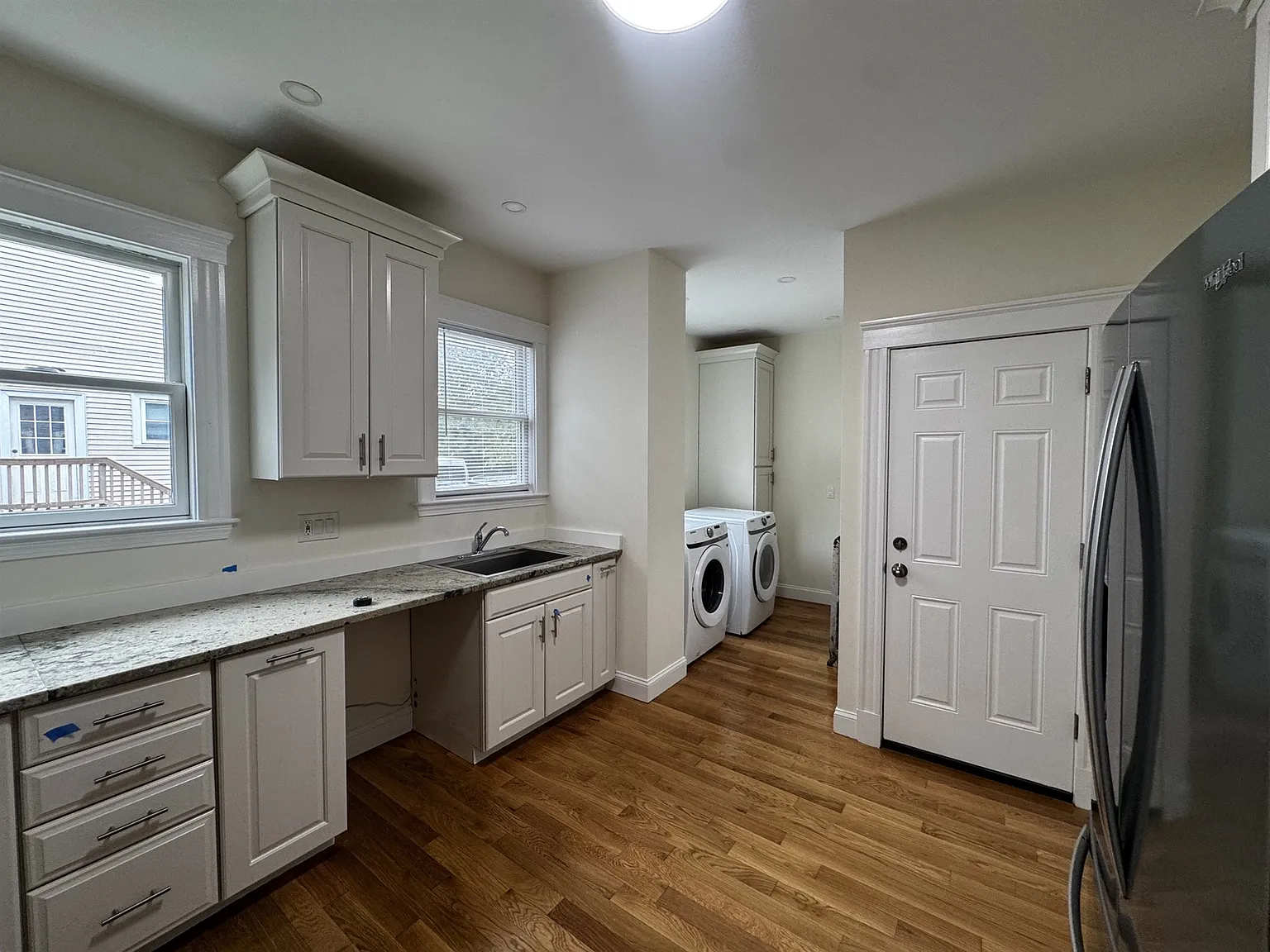 3 bed, 1400 sqft, $3,600 — Photo 1