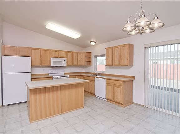2nd image of 88 Trinidad Dr