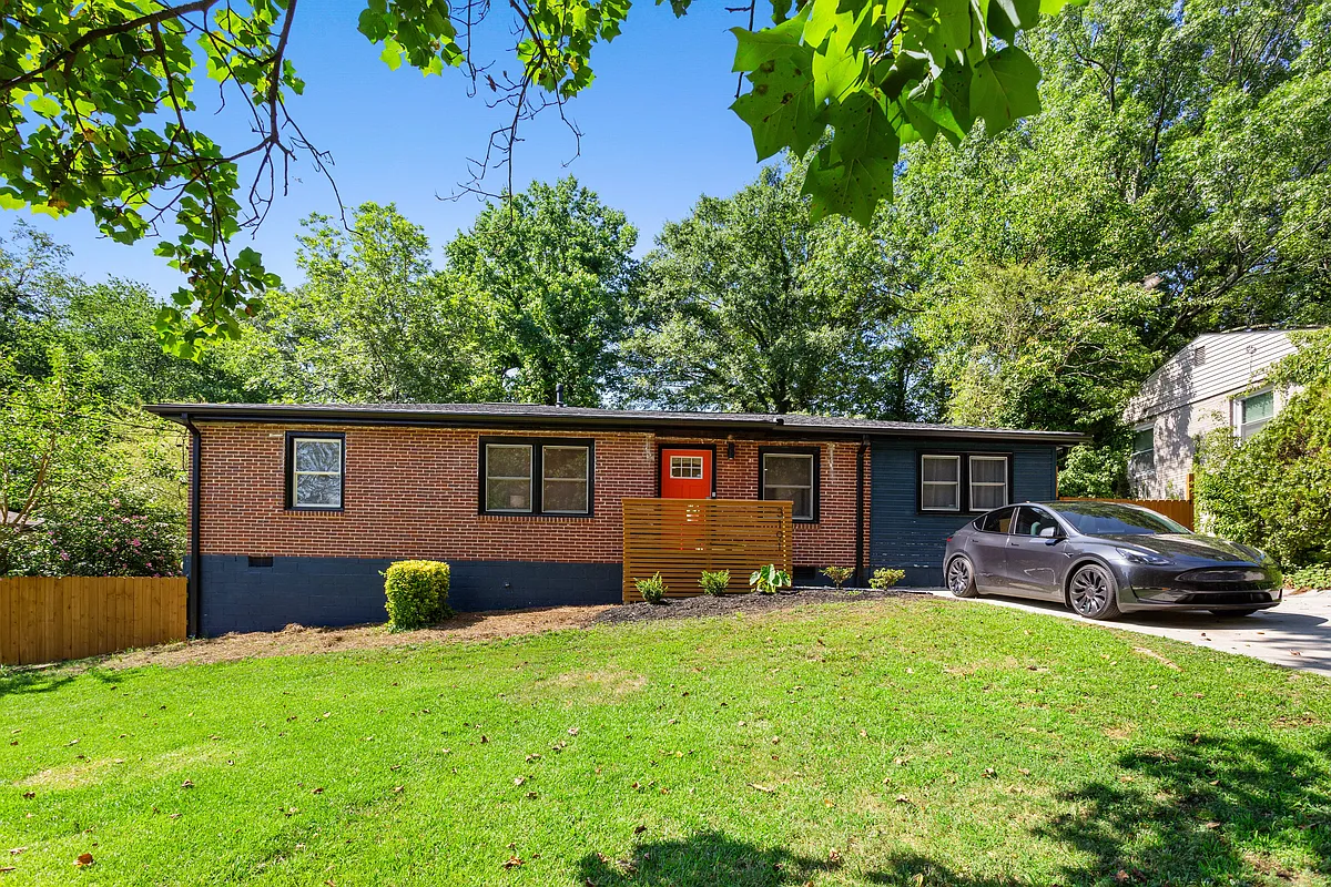 Building Photo - 3191 Bluebird Ln