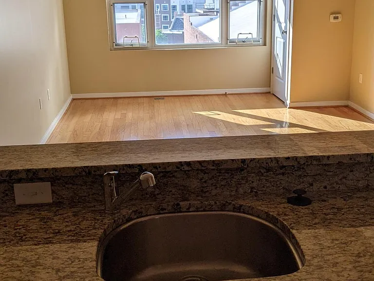 20 Livingston Ave #705 — Photo 20