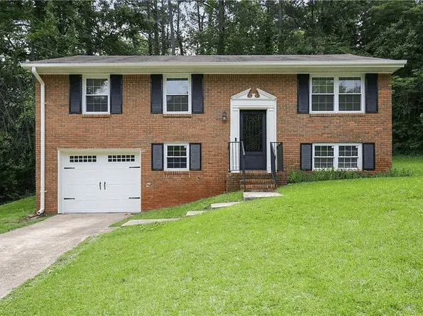 2444 Rolling View Dr SE, Smyrna, GA 30080