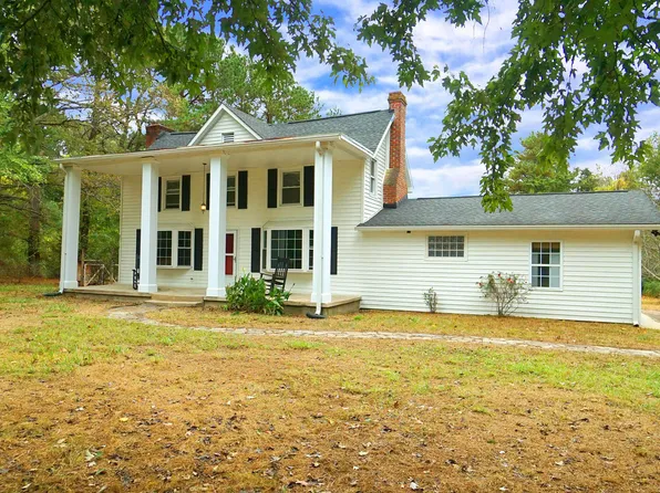 470 Flat Rock Church Rd, Louisburg, NC 27549