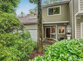 333 Palmer Hill Rd APT 1B, Greenwich, CT 06878