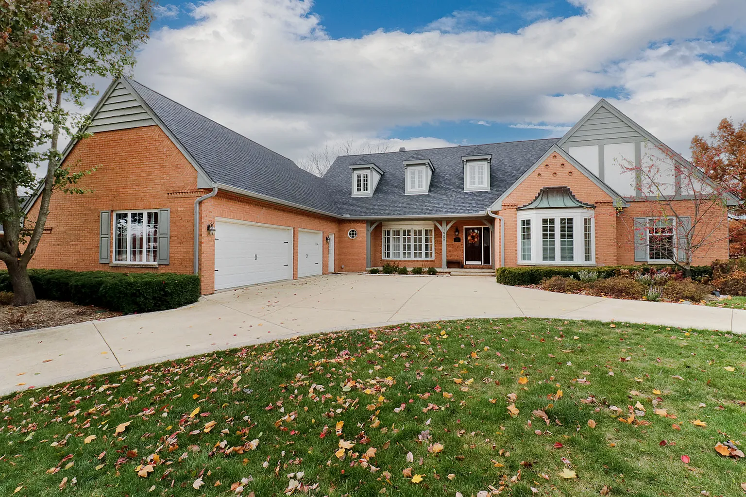 1908 Crimson Ln photo 1