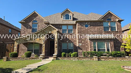 12381 Summertree Dr Photo 1