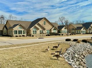 1084 Richland Park Dr, O'Fallon, IL 62269