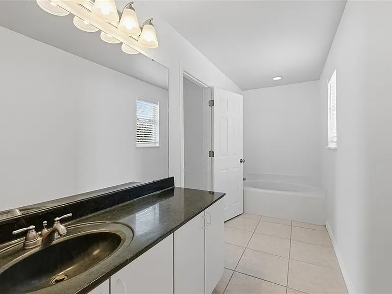 4140 Stonefield Dr — Photo 18