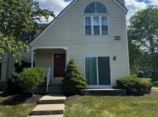 1410 Pinhorn Dr, Bridgewater, NJ 08807