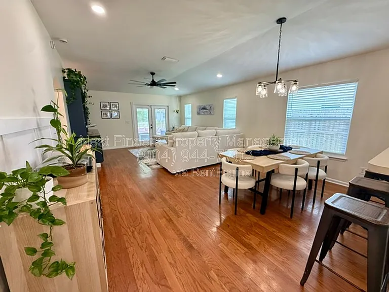 349 Melissa Ray Dr — Photo 7