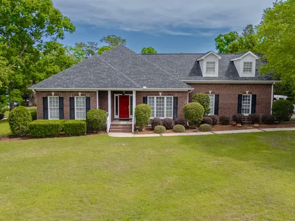 1384 Camping Rd, Gilbert, SC 29054