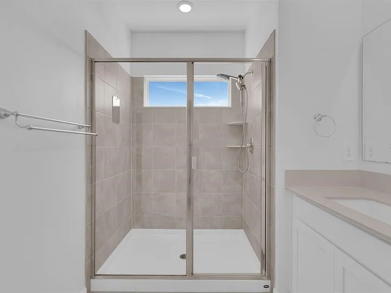 2845 Pierr St — Photo 30