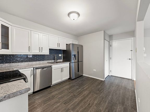 5th image of 2331 Bicentennial Ave APT 11