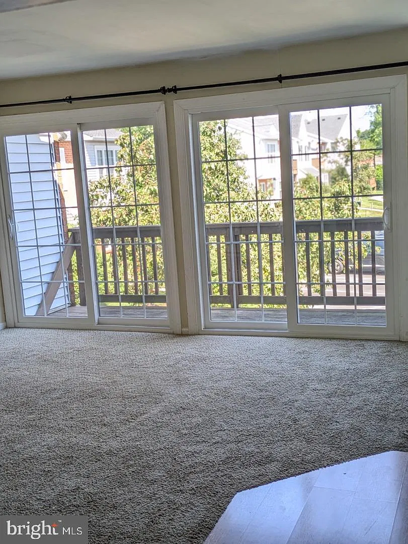2 bed, 1.0 bath, 882 sqft, $1,500 — Photo 4