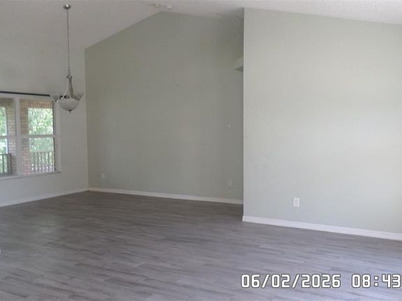 2nd image of 1638 W Akron Dr