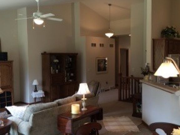 4th image of 820 Potawatomi Dr