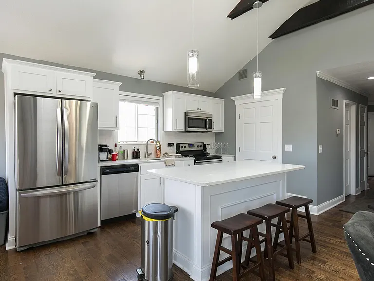 4645 Jarboe St #3 — Photo 2