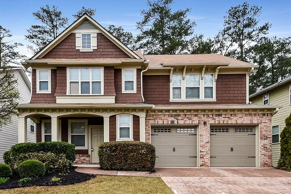 3 bed, 2.5 bath, 2388 sqft, $2,700 — Photo 1