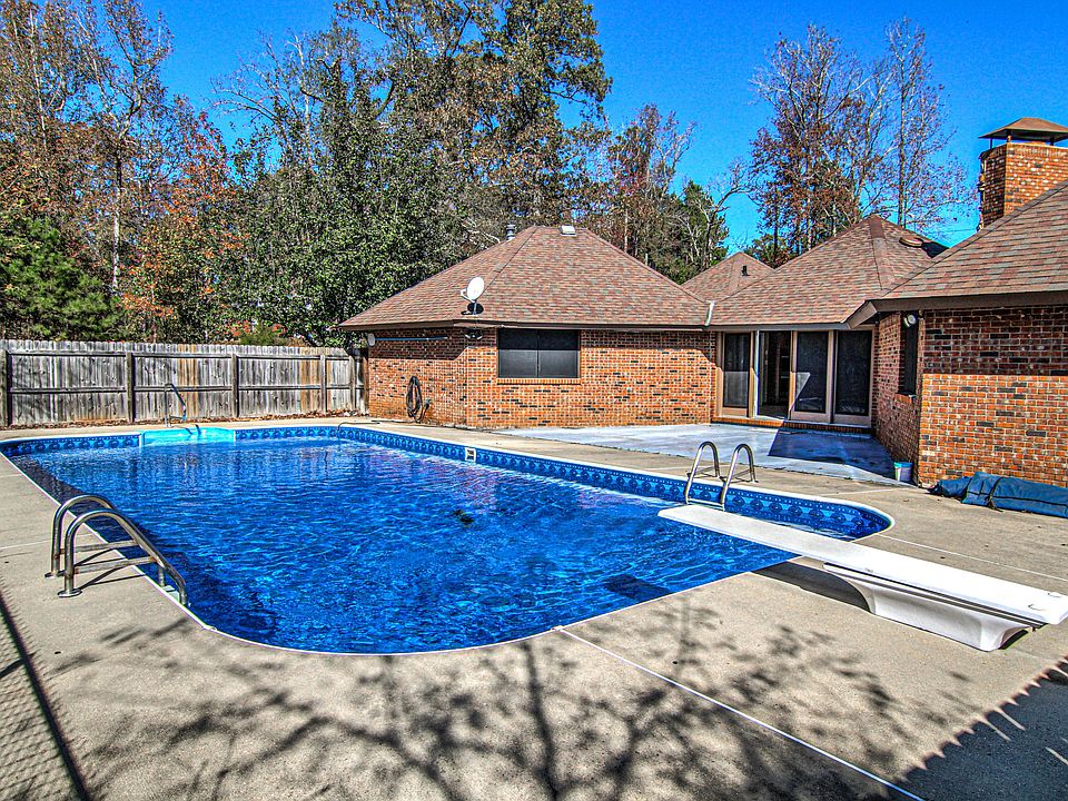 73 Diane Ct, Columbus, MS 39702 Zillow