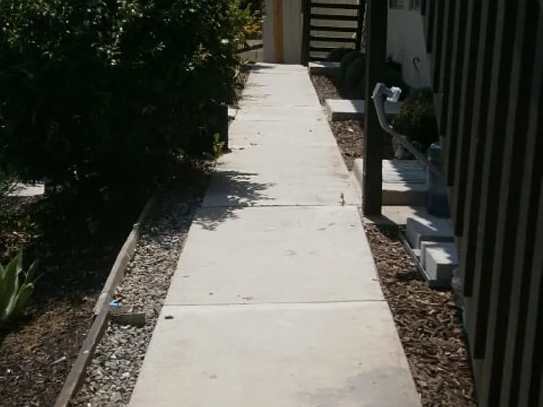 5252 Landis St — Photo 17