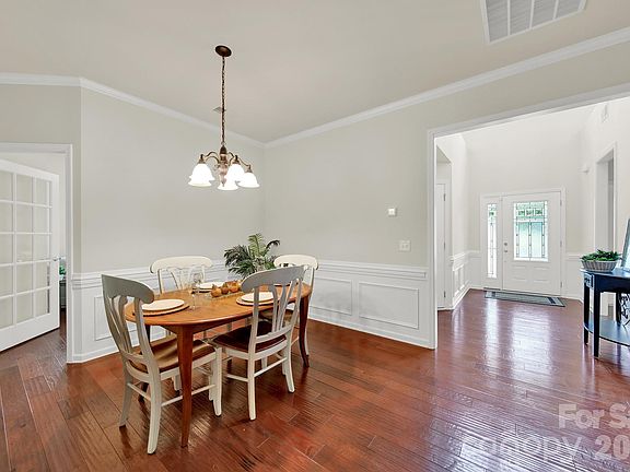 5th image of 2180 Hartwell Ln
