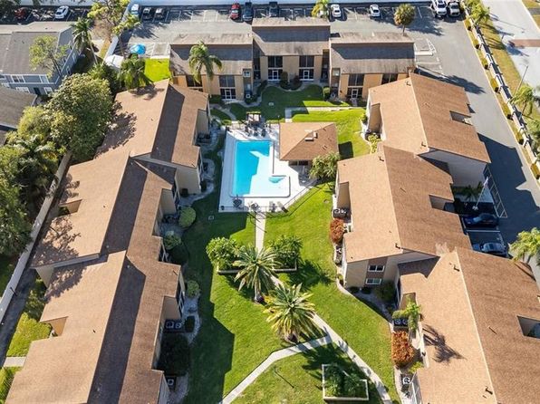 1589 Greenlea Dr APT 3