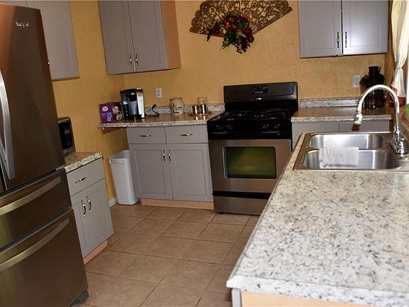 5th image of 4717 Dilworth Ct