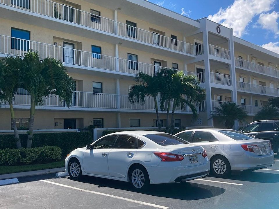 1st image of 300 N Highway A1a APT 402I