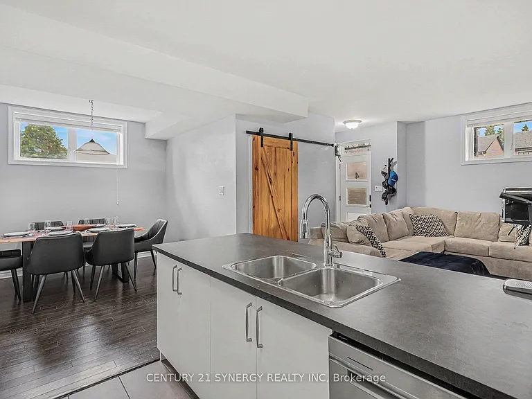 251 Capri Ave #4 — Photo 11
