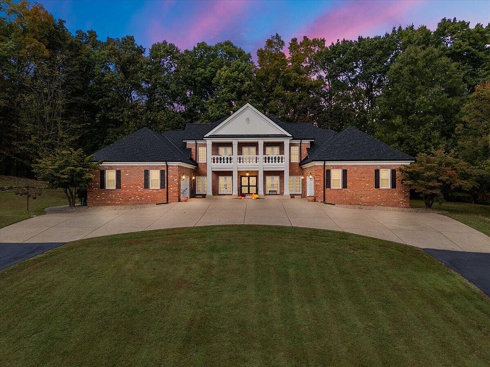 1st image of 925 Conley Rd