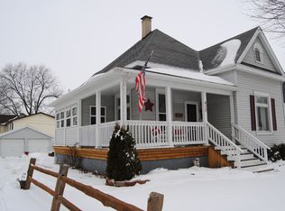 415 N Grant St, Clinton, IL 61727