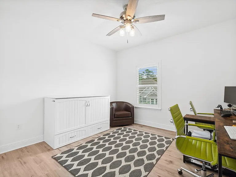 627 Las Roblas Grande Dr — Photo 29