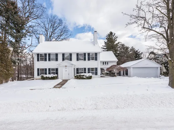 501 Onondaga St, Ann Arbor, MI 48104