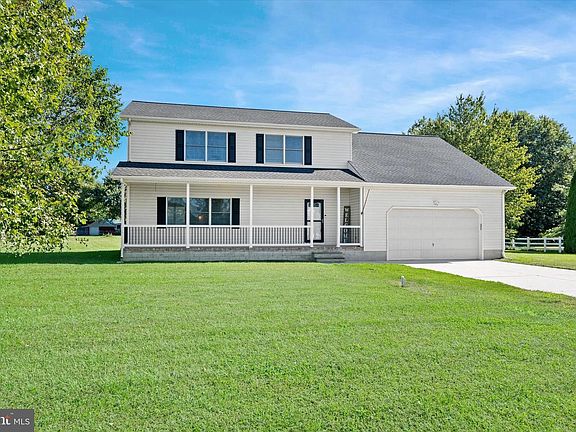 5th image of 294 Fieldcrest Dr