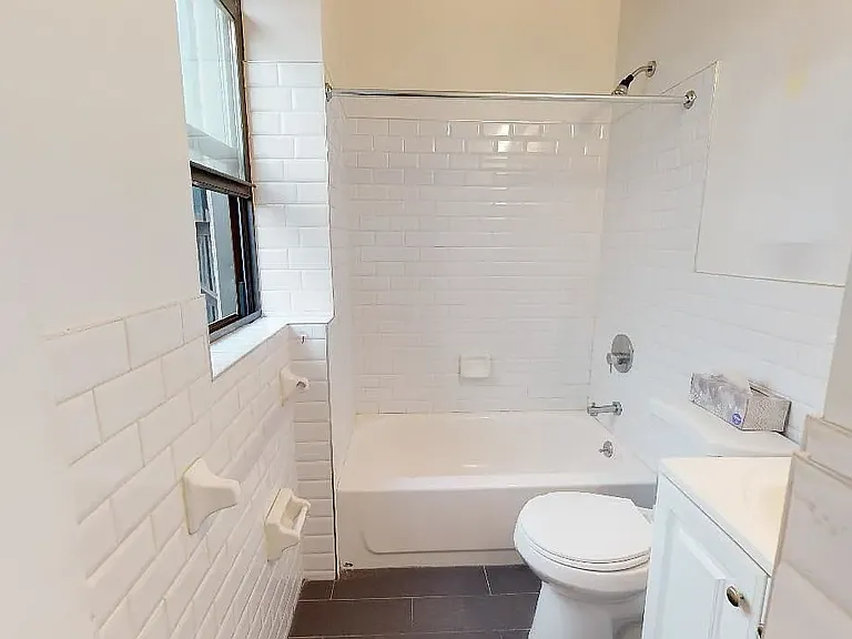 226 E 83rd St #32 — Photo 5