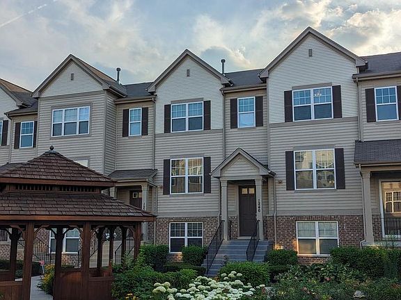 4th image of 1246 Evergreen Ave